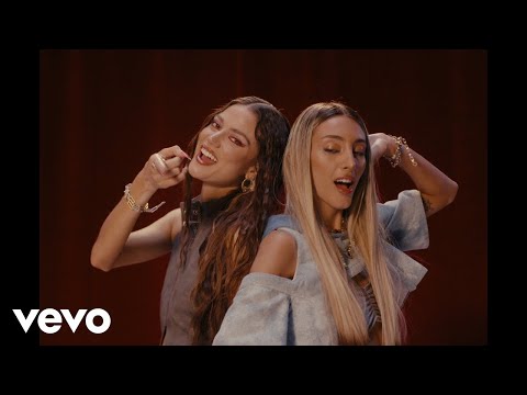Olivia Wald, Sofía Mora - corazón