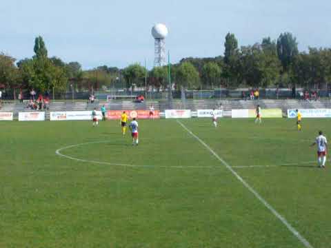 Stadion „Electrica”, finalul jocului Ripensia Timișoara-Sportul Snagov 3-1