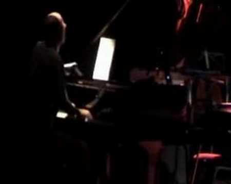 Mo'jazz trio- katrina blues (live)