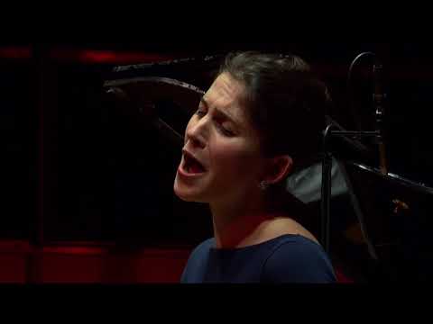 Offenbach | La Belle Hélène : Amours divins par Virginie Verrez et Ismaël Margain