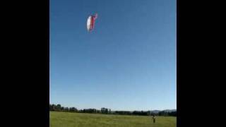 preview picture of video 'My first kite launch, Lake Almanor, California'