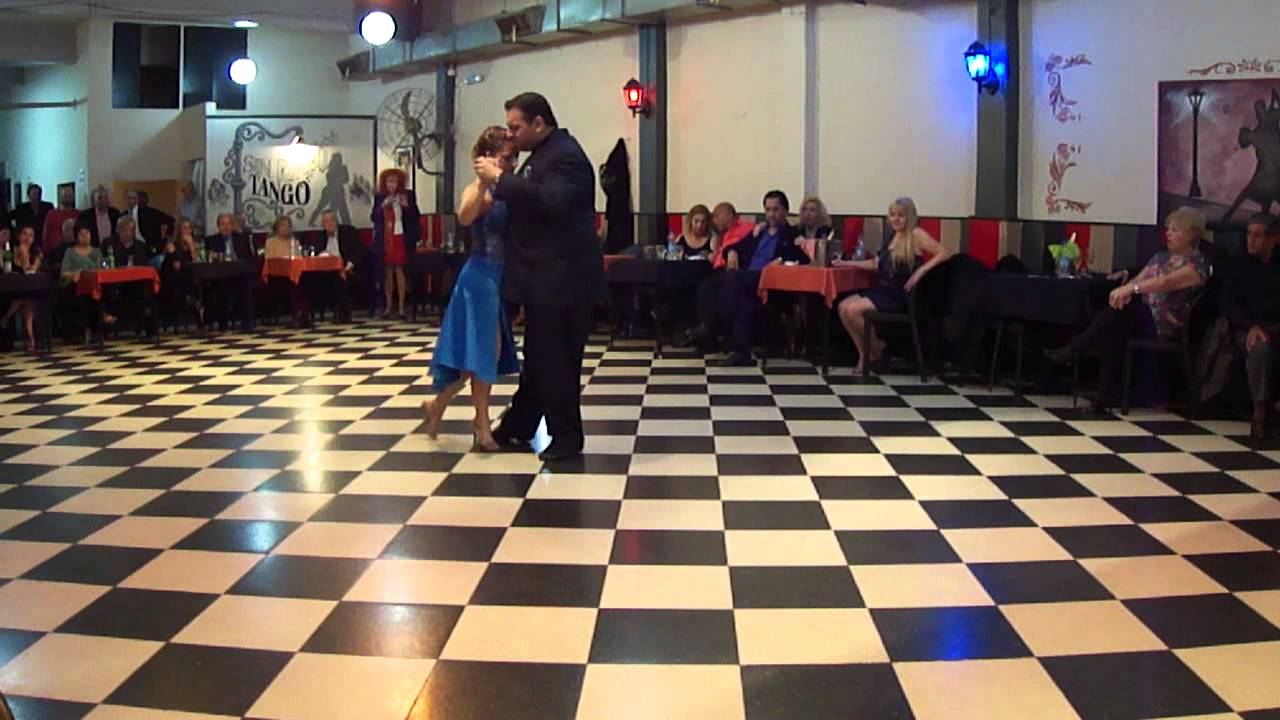 Sin Rumbo, Leo Ortiz y Vilma Vega 1/4