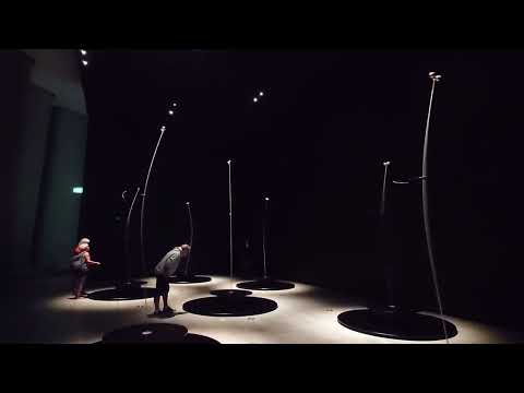 Len Lye 's 'Wand Dance'