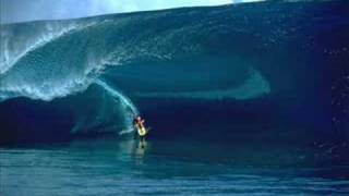 SUM41-Kick me when i&#39;m high (surfing)