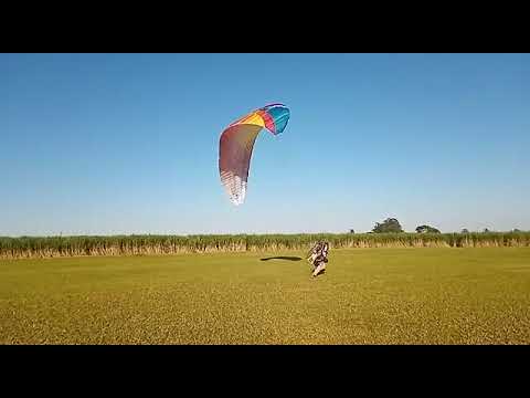 Decolagem Voo 220 de paramotor IKE Costa - 24/04/22 - Ninho dos Condores