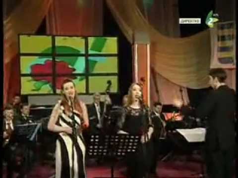 LEBEDI -- Ana i Helena BUČKO