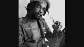 peter tosh: them a fe a beaten (early version)