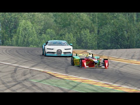 Bugatti Chiron vs Formula E - Spa