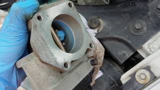 Ford Freestyle Throttle Body Removal and Cleaning