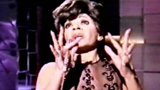 Quantum of Solace Theme Considered - No Good About Goodbye - Shirley Bassey (2009 Recording)