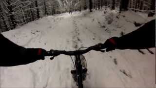 preview picture of video 'Cwmaman Snow Descent'