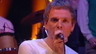 Belle &amp; Sebastian live: Boy With the Arab Strap, etc (TV, 2001)