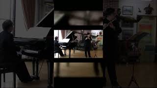 Download lagu Salute d'Amor / Elgar mp3 Download lagu Salute d'Amor / Elgar mp3