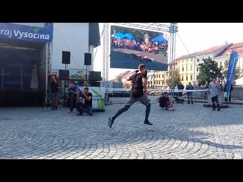 Urban Sense Jihlava [Přeskok přes 12 lidí]