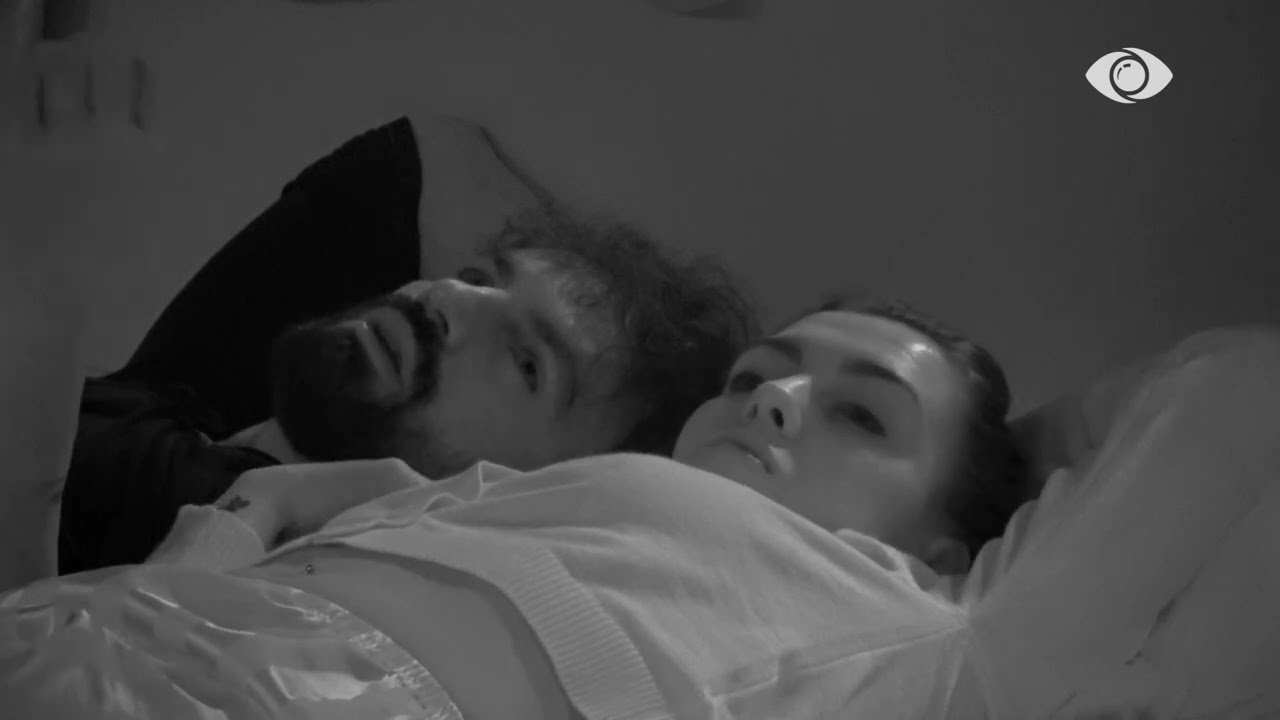 “A çfarë je ti”/ Aldo-Livias: Nuk po të them thuaje tani…