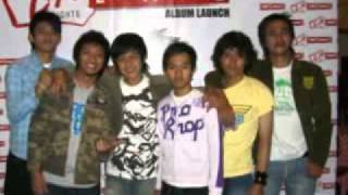 Download lagu Tahta band - Dia [ new single 2011 ] mp3