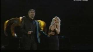 andrea bocelli &amp; christina aguilera somos novios live @ sanremo 2006