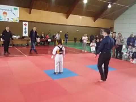 Славутич: Турнир по Карате Киокушин. Миша 2й бой.