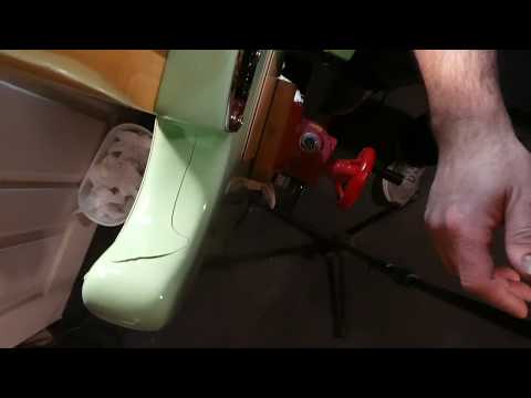 Fender Stratocaster Finish (Paint) cracking