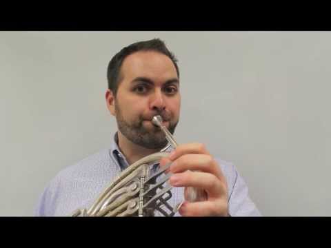 Wie man „We Will Rock You“ auf dem Waldhorn spielt