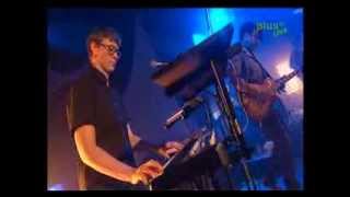 GOSSIP -  Love Long Distance &quot;Live&quot;