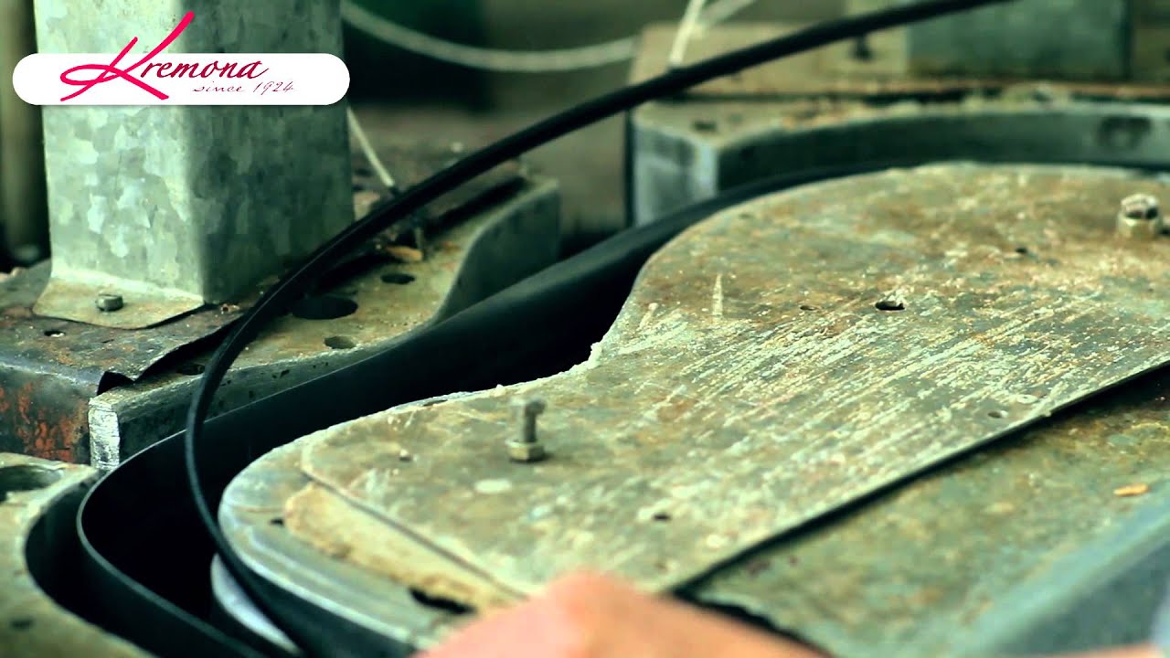 Kremona S65CGG Green Globe Classical Guitar - Red Cedar/Mahogany