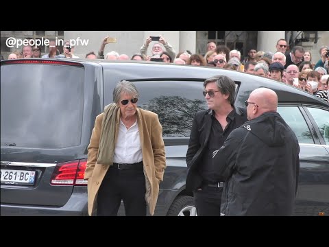 Jacques Dutronc et Thomas Dutronc aux obsèques de Françoise Hardy à Paris - 20.06.2024