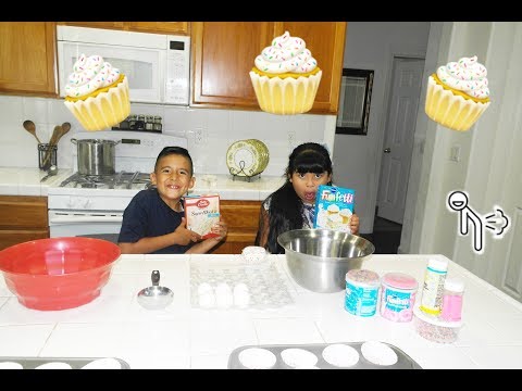 Baking time with Sebastian 👨🏽‍🍳& Yahaira👩🏽‍🍳 !!