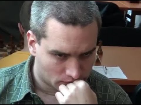 3.1. IM Ladislav Salai - GM Mikuláš Maník 1/2-1/2