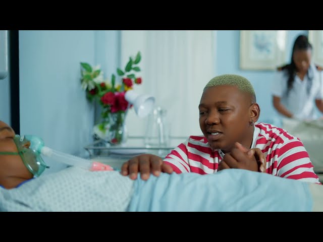 Fatela von Aymos & Ami Faku ((jetzt ansehen))