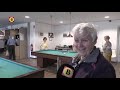 De Anna-girls staan hun mannetje achter de biljarttafel