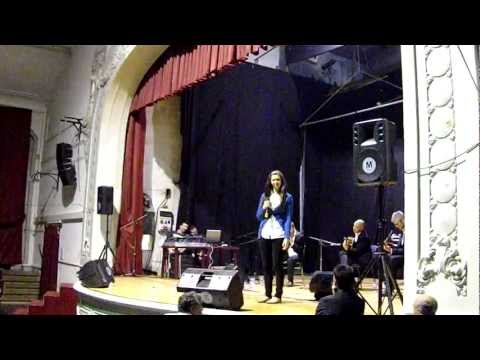 Raquel Tavares "Fala da Mulher Sozinha" (por Nádia Correia)