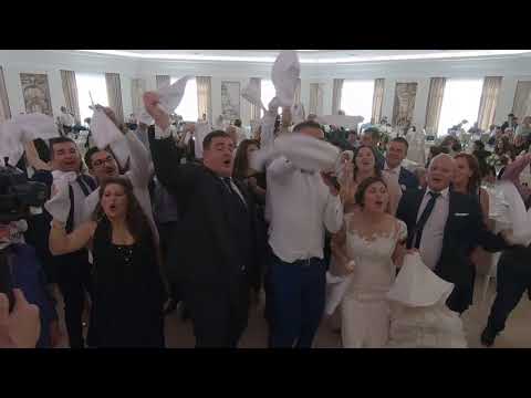 Animazione per Matrimoni Travolgente - Fazzolettata - Villa Clodia Pago Veiano Francesco Barattucci