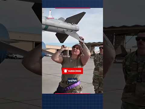 لماذا يهز الفني جناخ مقاتلة F-16 بقوة قبل الإقلاع؟  #تكنولوجيا_عسكرية