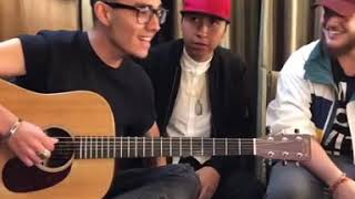 Saak Waze acústico beatbox Ruso y Hideki!