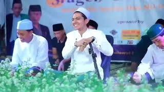 Download lagu HABIB ZAIDAN - ALAMATE ANAK SHOLEH ft sekar langit & illa iyyaka __ jawa version 8_01 vs 10_07 mp3 Download lagu HABIB ZAIDAN - ALAMATE ANAK SHOLEH ft sekar langit & illa iyyaka __ jawa version 8_01 vs 10_07 mp3