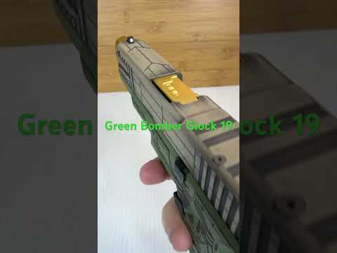 A detailed look at the Shark Coast custom Glock 19 Bomber pistol #glock19gen5 #customguns #pewpew