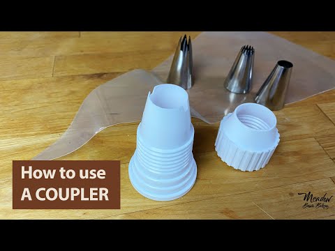 How to use a piping bag with a coupler : How to use Wilton coupler : How to use a coupler 1M tip