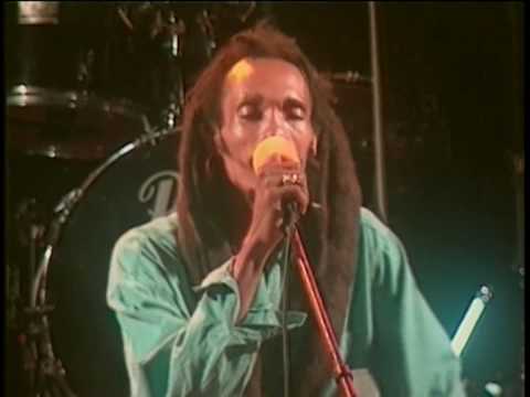 Israel Vibration - Payday Gonna Haffe Come My Way (HQ) Videoclip
