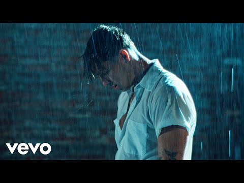 Tayler Holder - Never Was You (Official Music Video)