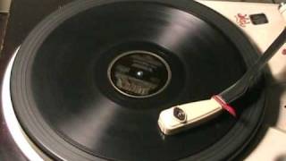 WIMOWEH by The Weavers with Pete Seeger 1952