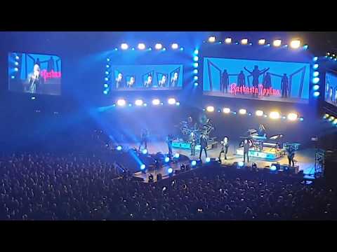 Marco Hietala et al. - Pieni rumpalipoika @ Raskasta Joulua 2019, Hartwall Arena