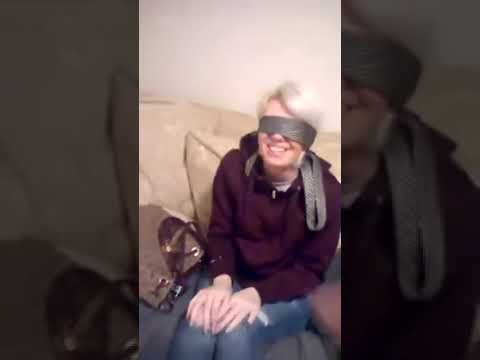 La ragazza lo tradisce e lui la lascia a San Valentino in un modo ASSURDO *no clickbait*