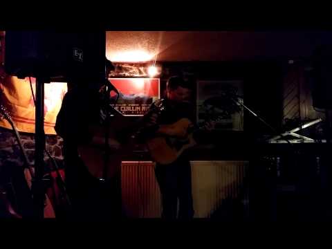 Wingin' It - Live at The Old Inn, Carbost