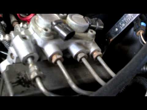 How to Remove Flare Nuts from a Brake Master Cylinder - YouTube