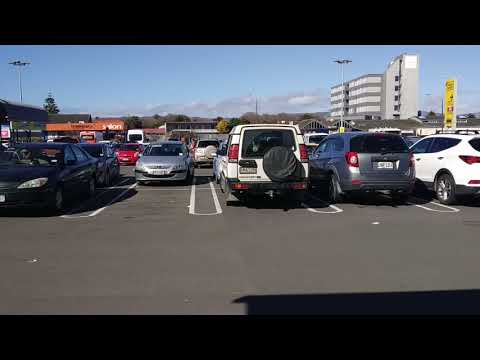 Distanciamento social em Pak n Save - Palmerston North Lockdown 2021