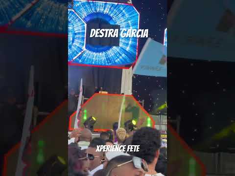 Destra Garcia sings Acapella at Xperience Fete after technical difficulties