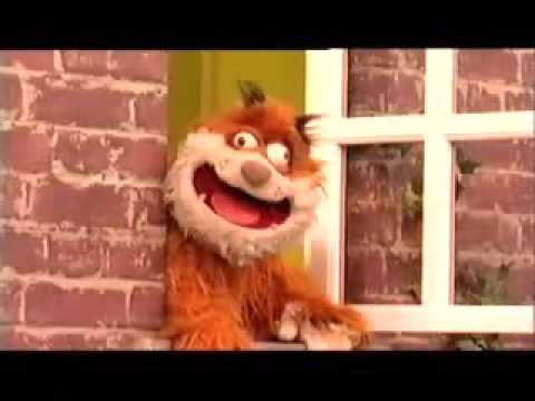 Dick and Dom in da Bungalow - Cat Mad Do