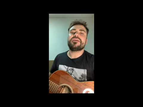 Bruno Faglioni cantando Mire as Estrelas em Live no Instagram