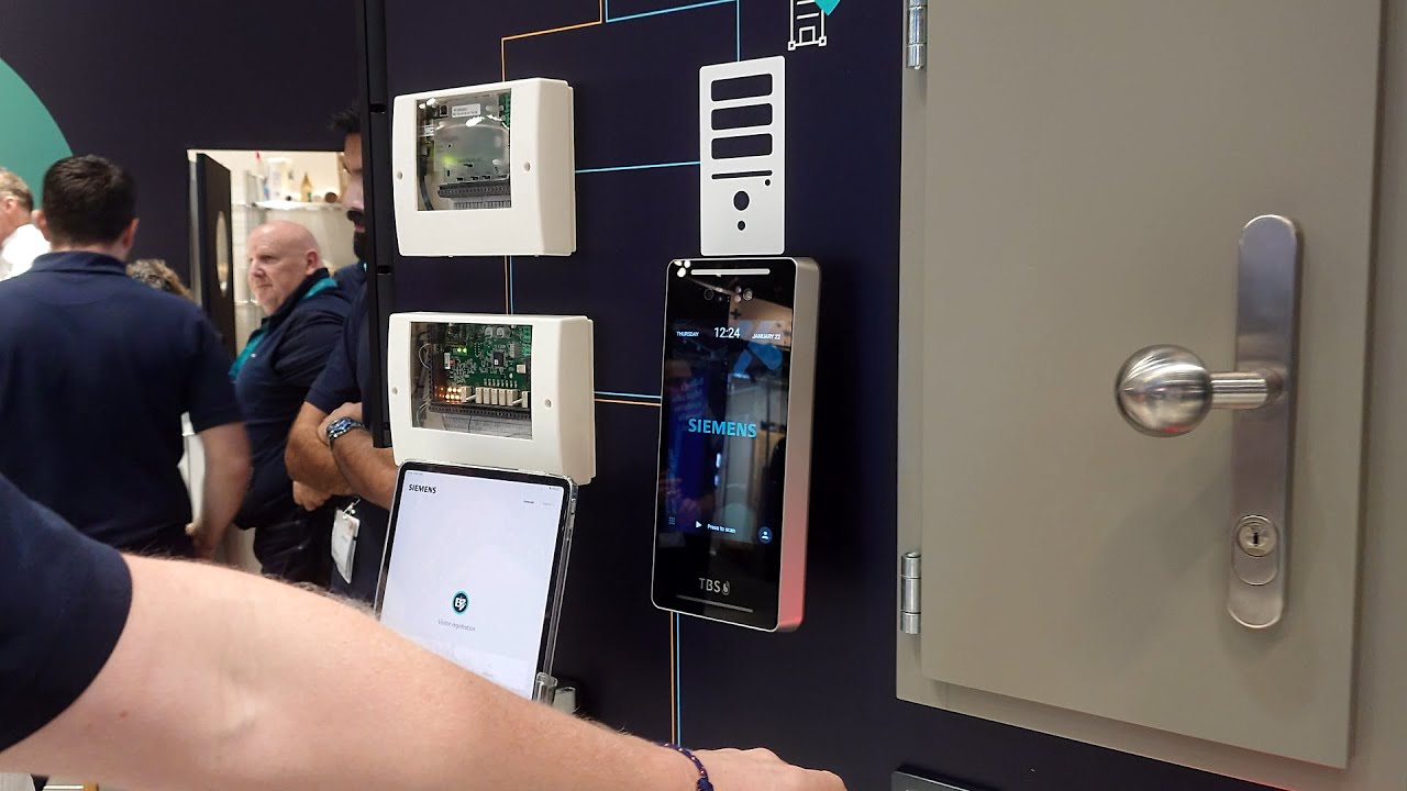 Sicherheitstechnik bei Siemens Schweiz an der Swissbau 2026